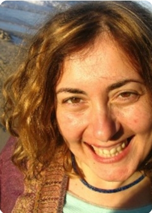 Zaharia, Dora